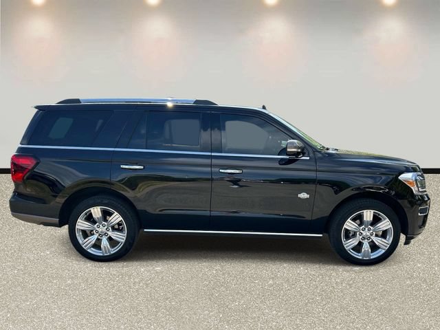 Certified 2024 Ford Expedition King Ranch AWD/4WD image 4