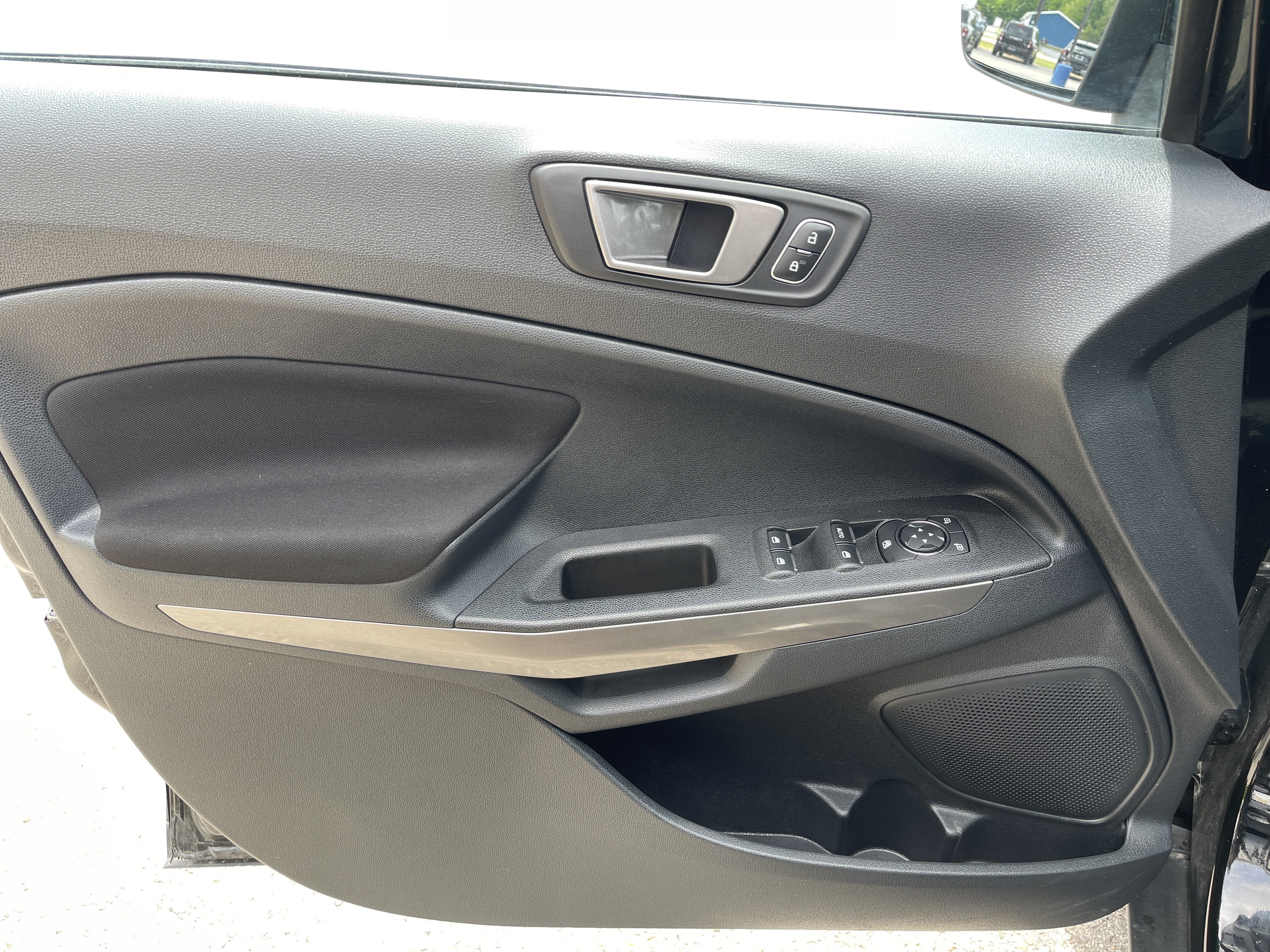 Certified 2020 Ford EcoSport SE w/ SE Convenience Package FWD image 13