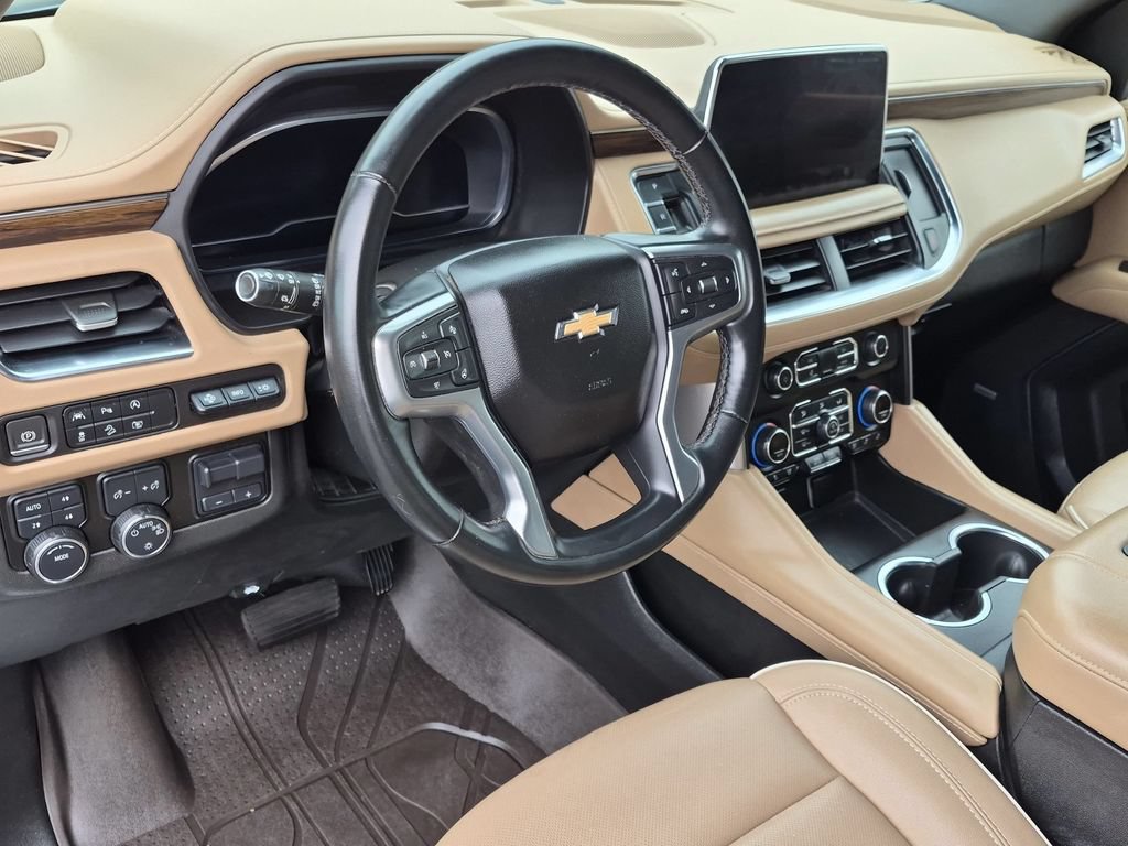 Used 2024 Chevrolet Tahoe Premier AWD/4WD image 11