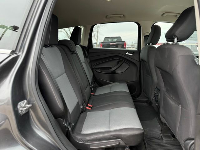 Certified 2018 Ford Escape SE w/ SE SYNC Package image 22