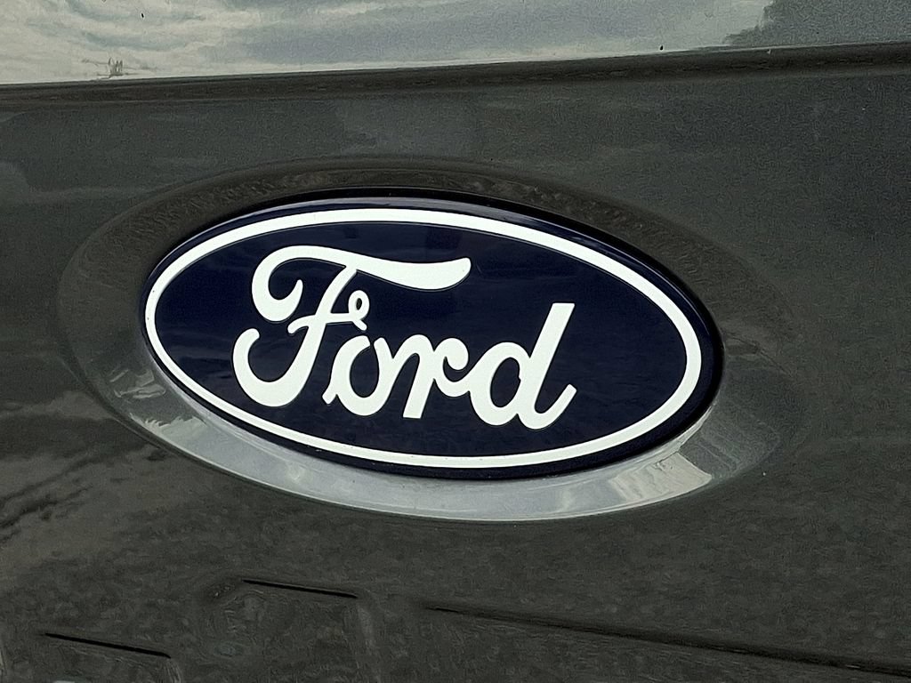 Certified 2025 Ford F150 XLT w/ Equipment Group 301A Standard AWD/4WD image 31