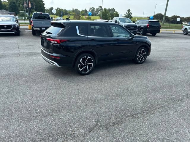 Used 2024 Mitsubishi Outlander SE AWD/4WD image 40