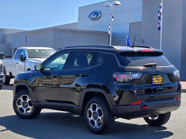Used 2022 Jeep Compass Trailhawk w/ Trailhawk Elite Group image 3