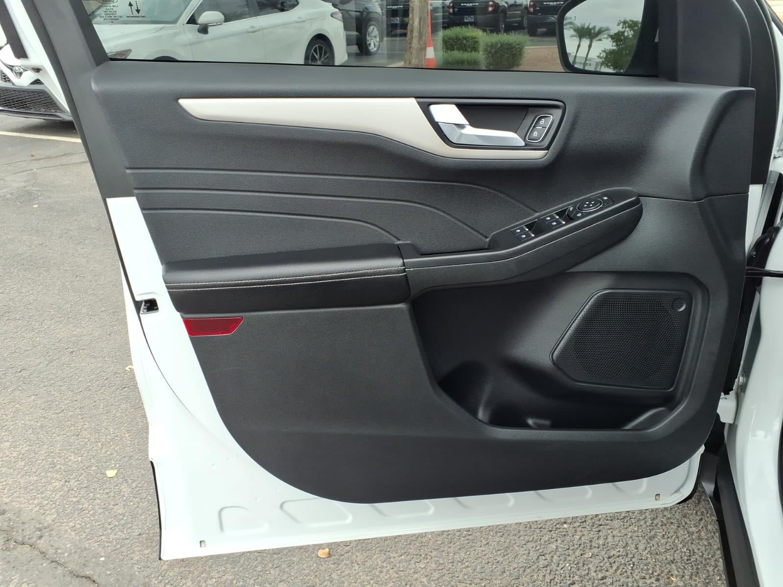 Certified 2022 Ford Escape SEL FWD image 20