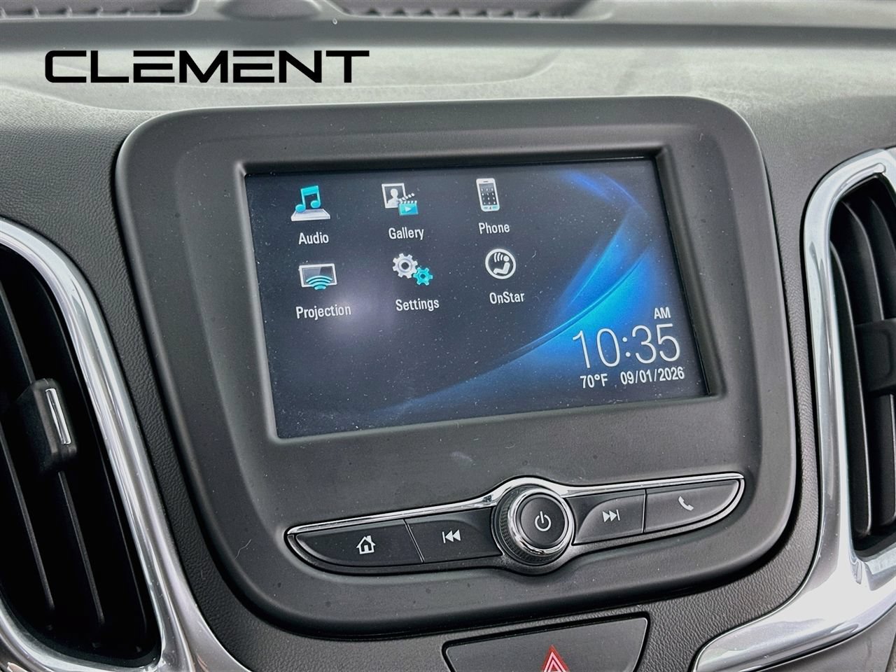 Used 2018 Chevrolet Equinox LS FWD image 19
