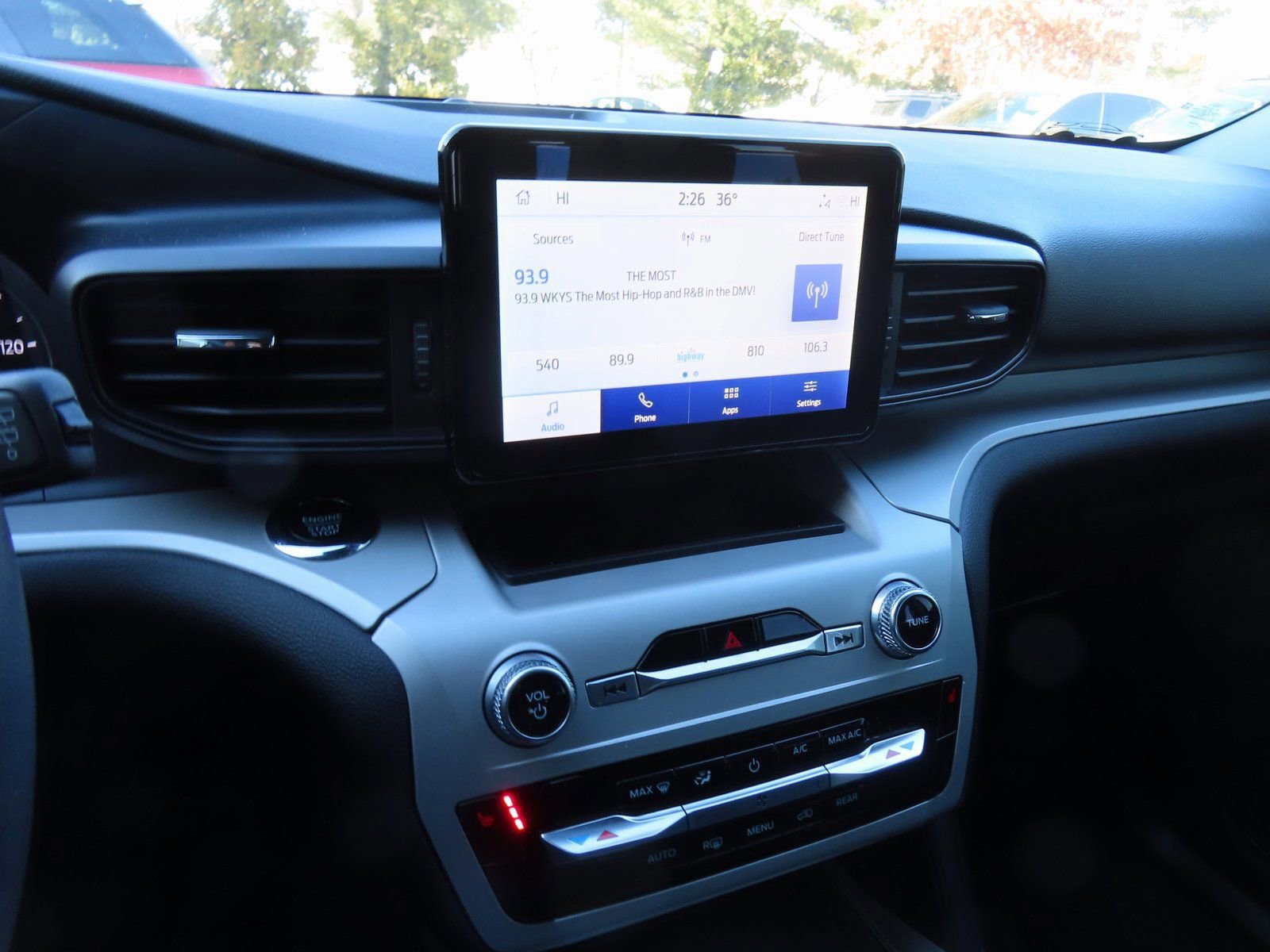 Certified 2024 Ford Explorer XLT image 20