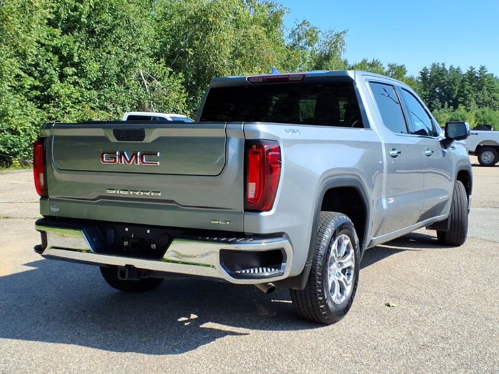 Used 2025 GMC Sierra 1500 SLT AWD/4WD image 4