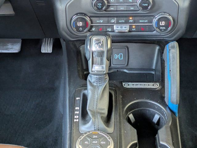 Certified 2021 Ford Bronco Outer Banks w/ Sasquatch Package image 17