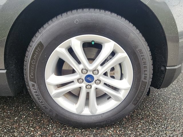 Certified 2019 Ford Edge SEL AWD/4WD image 36
