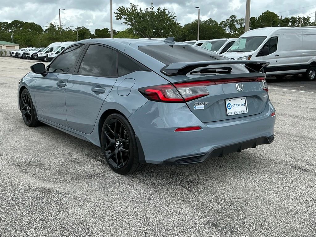 Used 2023 Honda Civic Sport image 6
