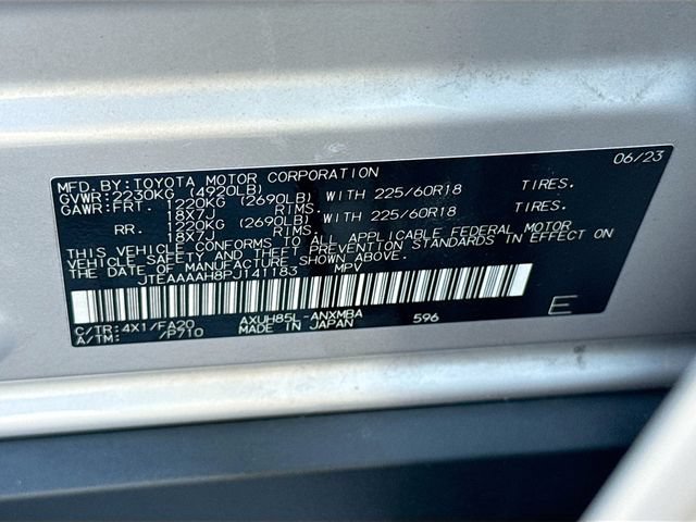 Used 2023 Toyota Venza LE AWD/4WD image 32