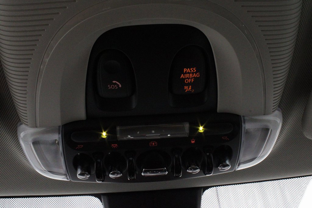 Used 2023 MINI Cooper S image 32