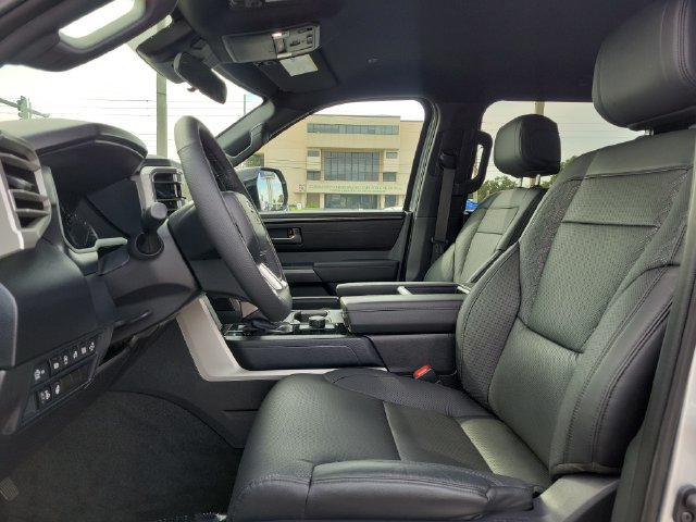 Used 2025 Toyota Tundra SR5 w/ SR5 Premium Package RWD image 19