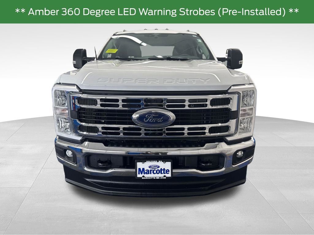 Certified 2025 Ford F350 XLT AWD/4WD image 8