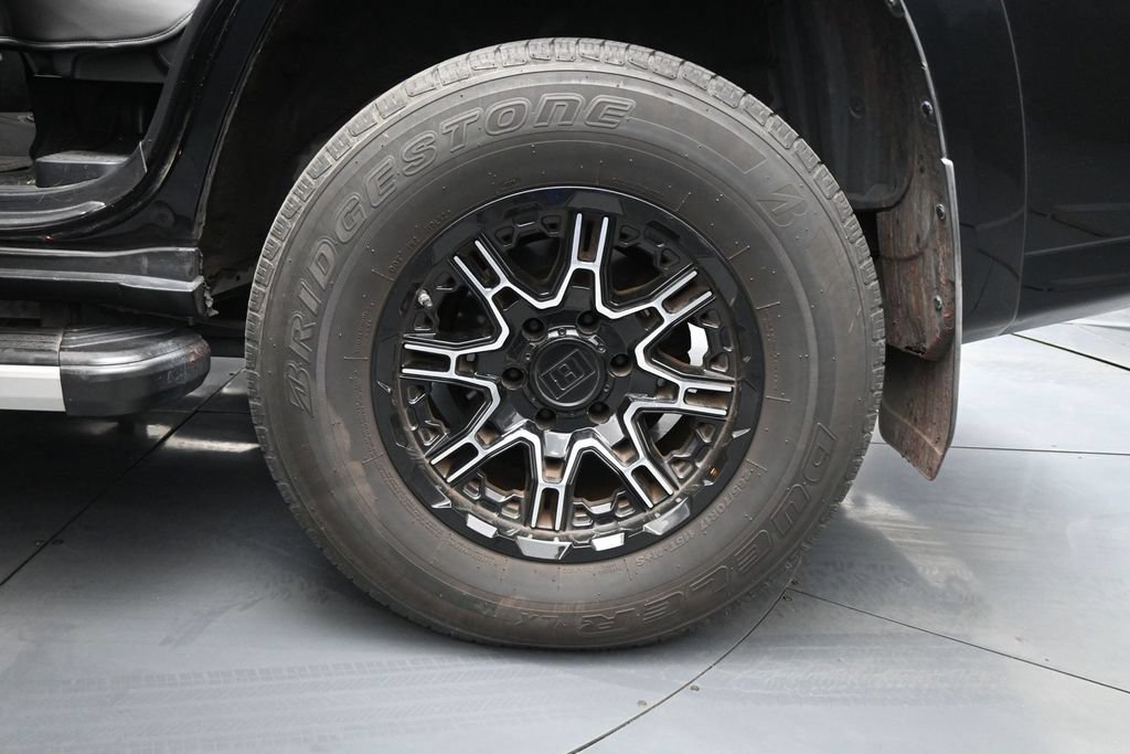 Used 2019 Toyota 4Runner SR5 RWD image 21