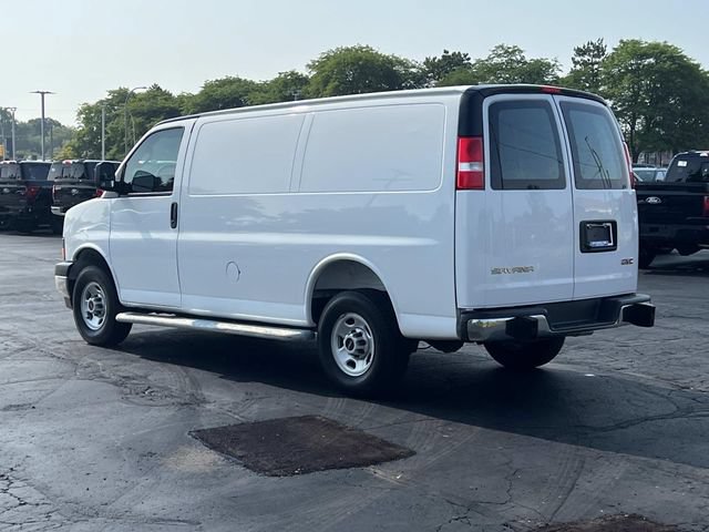 Used 2025 GMC Savana 2500 w/ Driver Convenience Package RWD image 3