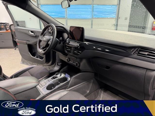 Certified 2024 Ford Escape ST-Line w/ Cold Weather Package image 27