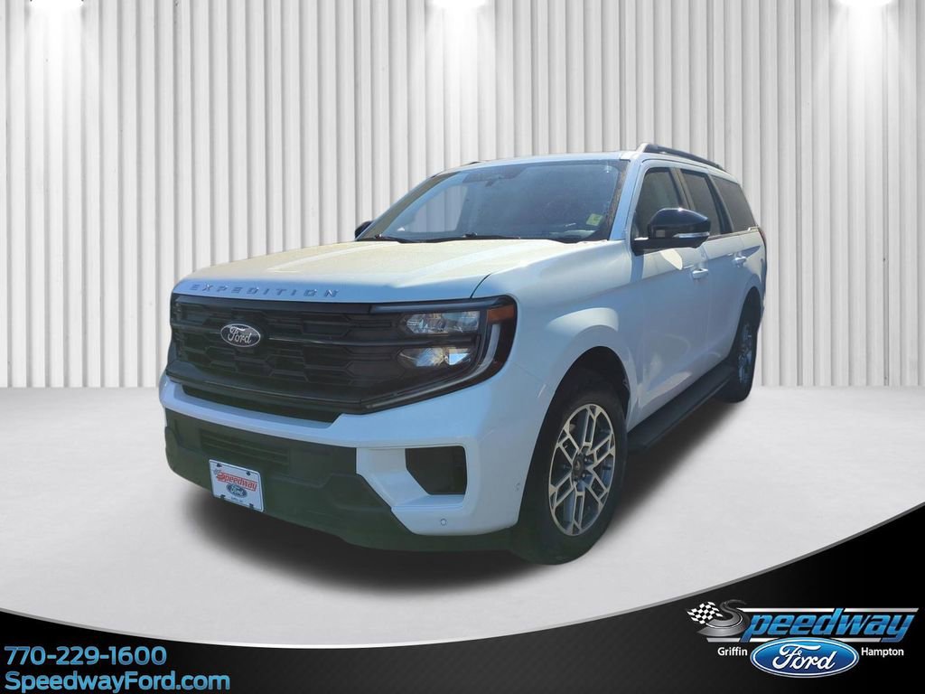 Certified 2025 Ford Expedition Active AWD/4WD image 1