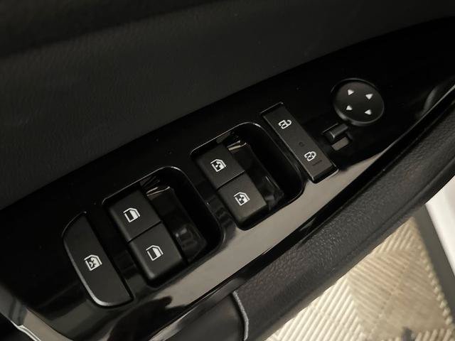 Used 2023 Kia Sportage EX FWD image 16