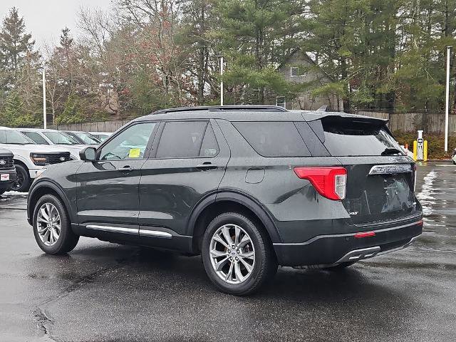 Certified 2022 Ford Explorer XLT w/ Equipment Group 202A image 2