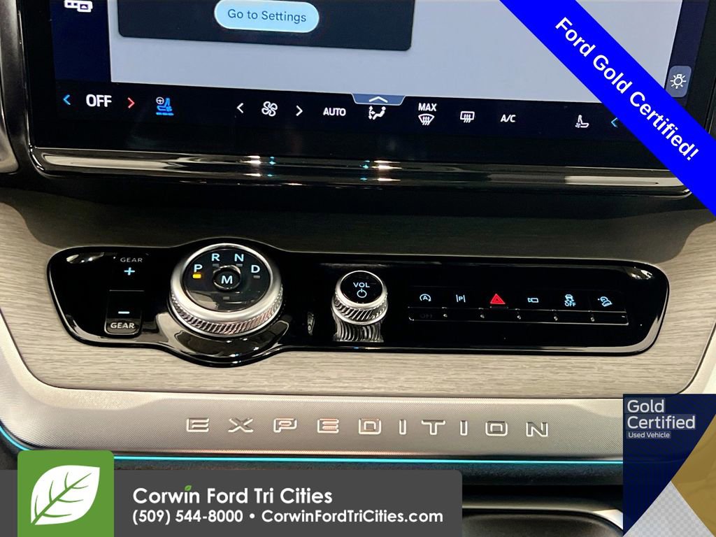 Certified 2025 Ford Expedition Max Platinum AWD/4WD image 9