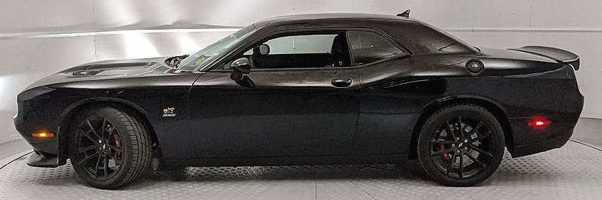 Used 2022 Dodge Challenger R/T Scat Pack w/ 1320 Plus Group RWD image 5