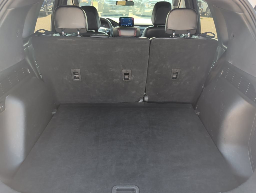 Certified 2023 Ford Escape ST-Line AWD/4WD image 11