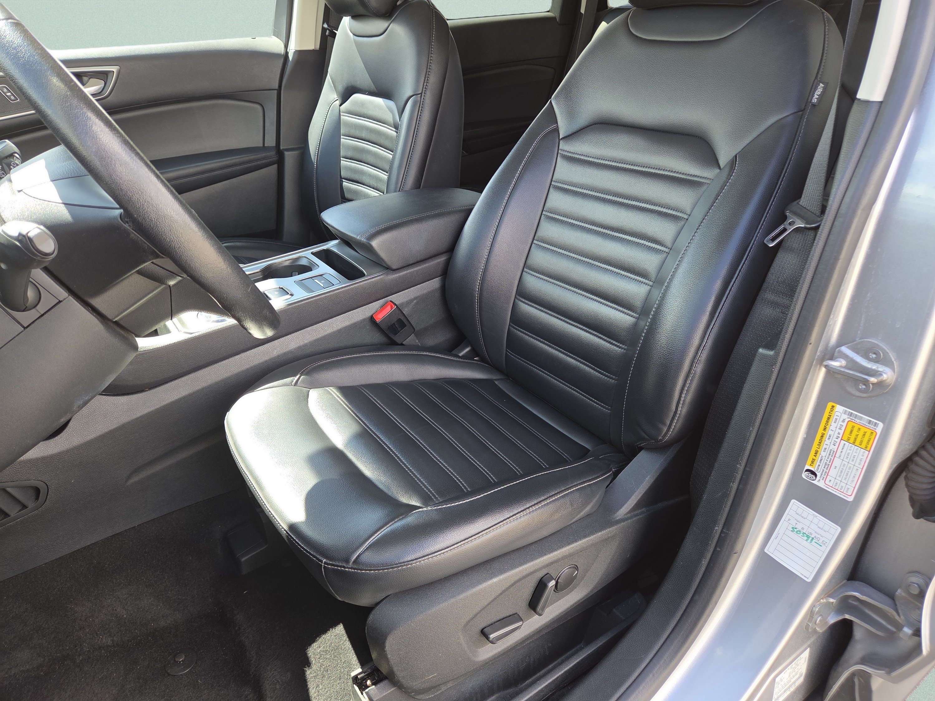 Certified 2022 Ford Edge SEL AWD/4WD image 6