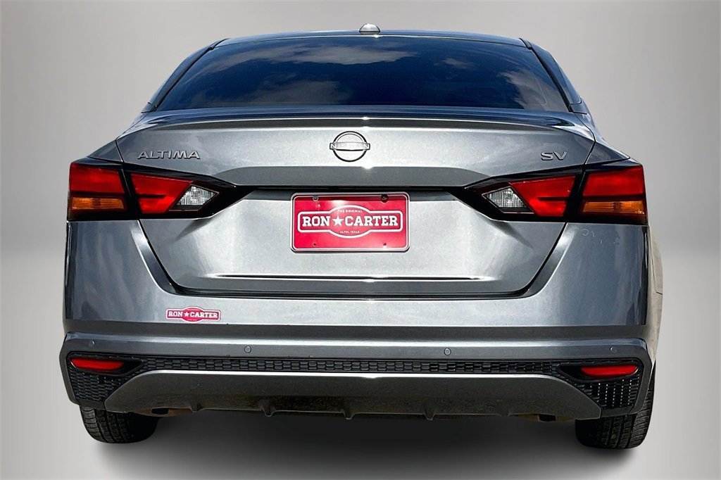 Used 2023 Nissan Altima 2.5 SV image 3