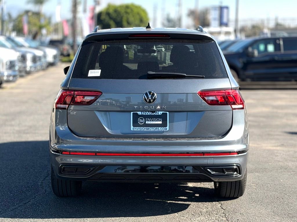 Used 2023 Volkswagen Tiguan SE R-Line image 7