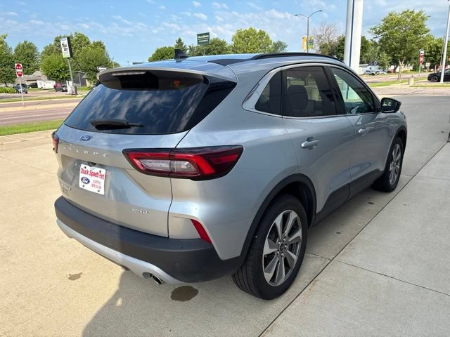 Certified 2023 Ford Escape Platinum AWD/4WD image 6