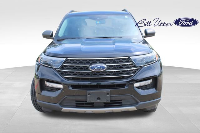 Certified 2022 Ford Explorer XLT w/ Equipment Group 202A RWD image 2