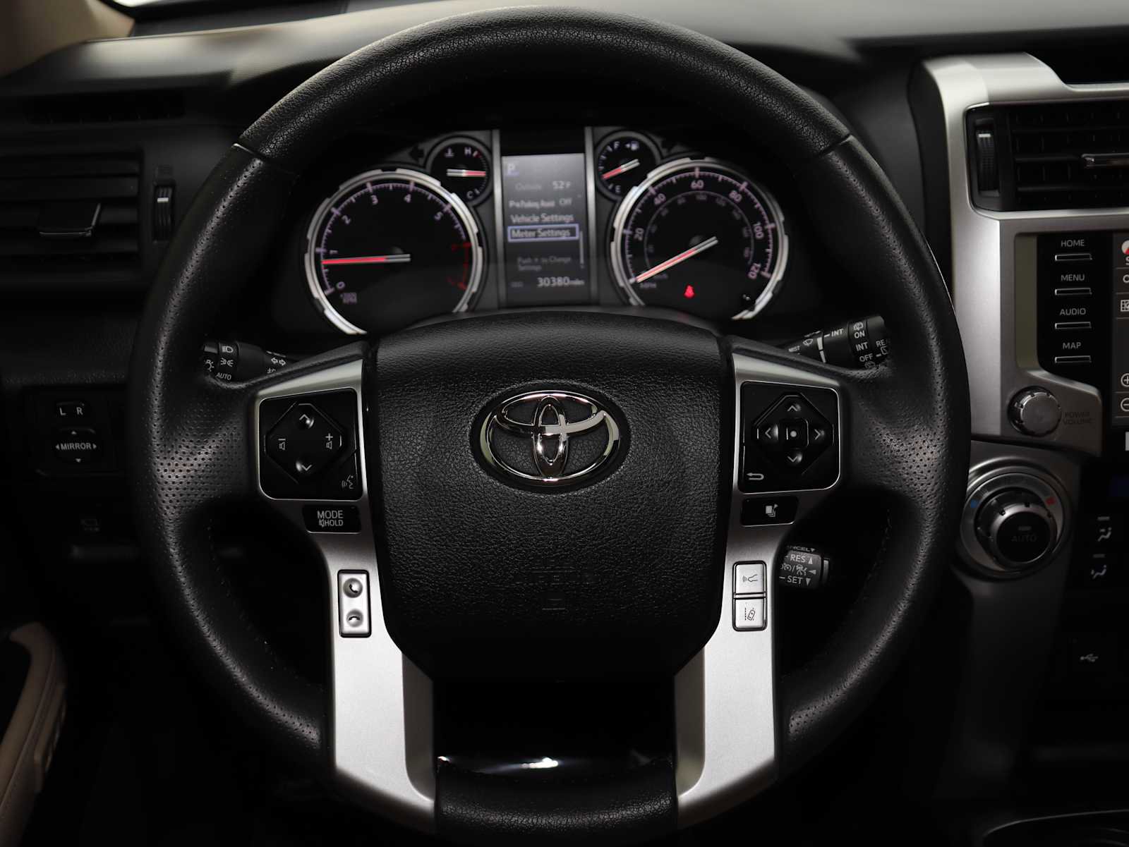 Used 2022 Toyota 4Runner Limited image 30