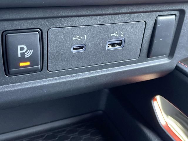 Used 2025 Nissan Frontier PRO-4X w/ Black Accent Package image 25