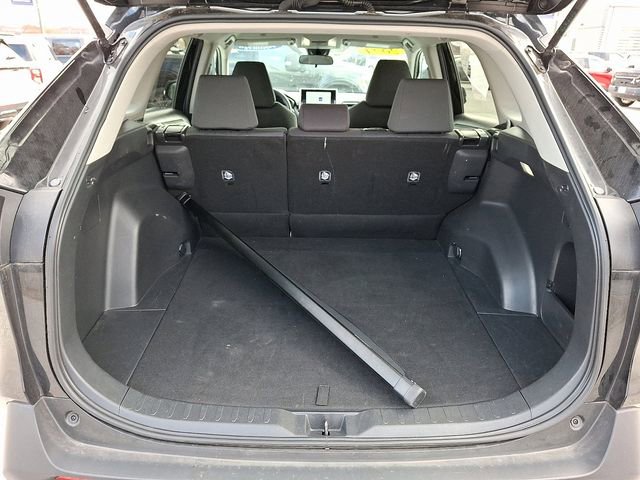 Used 2024 Toyota RAV4 XLE image 30