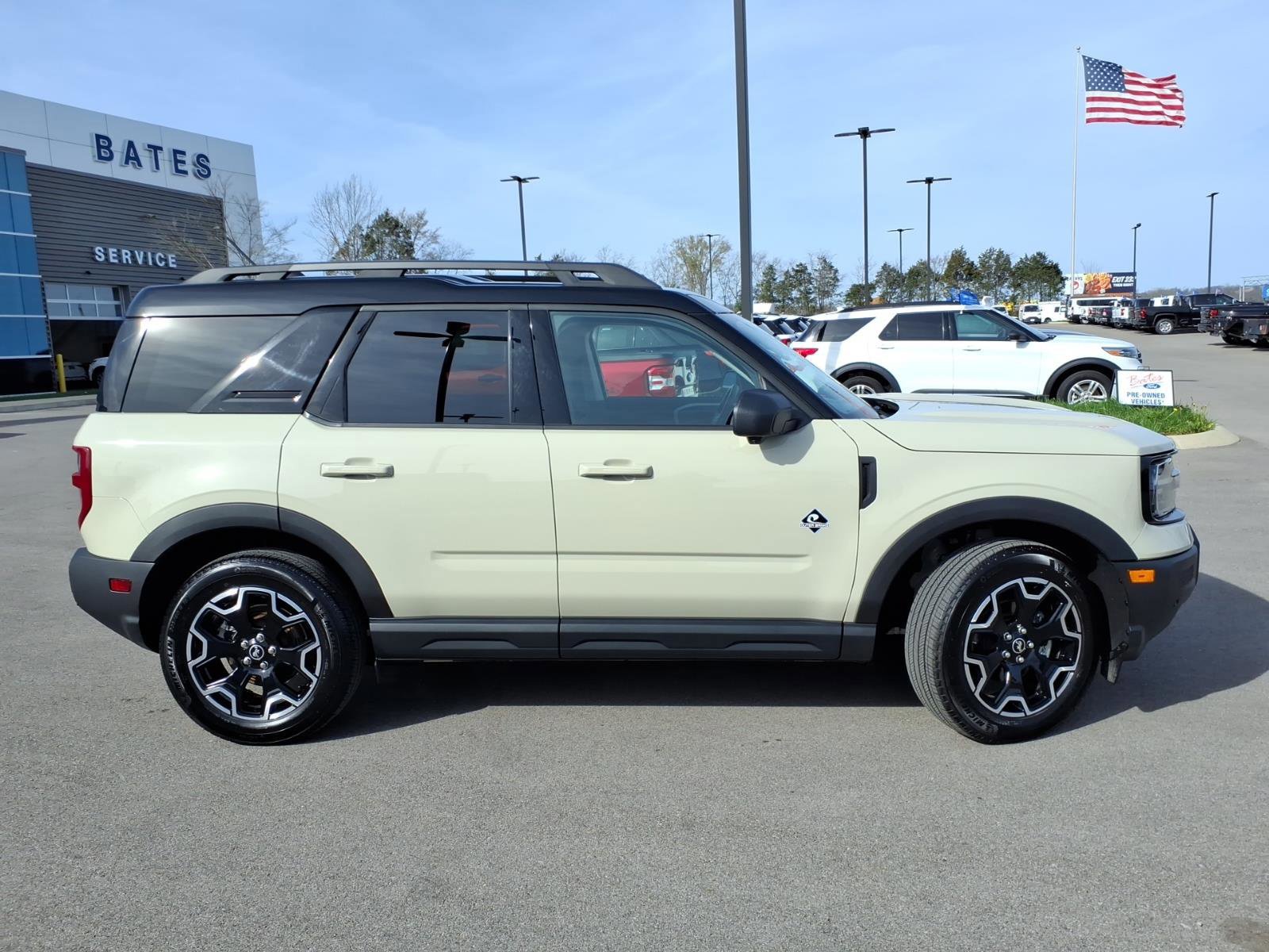 Certified 2025 Ford Bronco Sport Outer Banks w/ Outer Banks Tech Package+ image 6