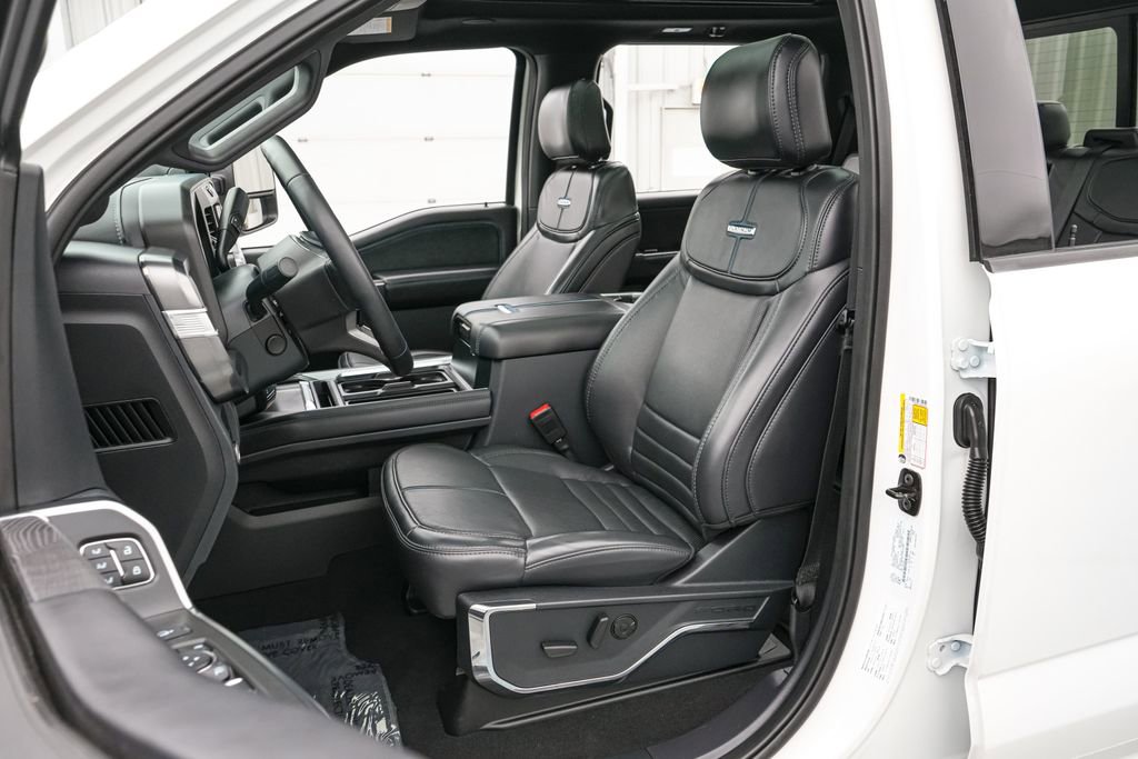 Certified 2025 Ford F250 Platinum AWD/4WD image 16