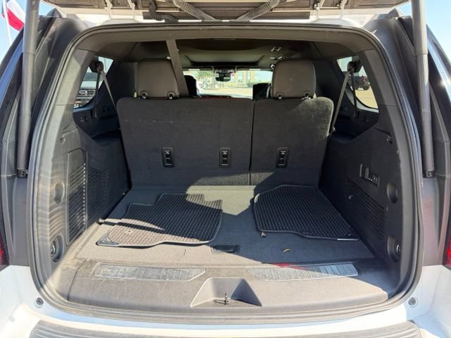 Used 2023 GMC Yukon XL Denali Ultimate AWD/4WD image 8