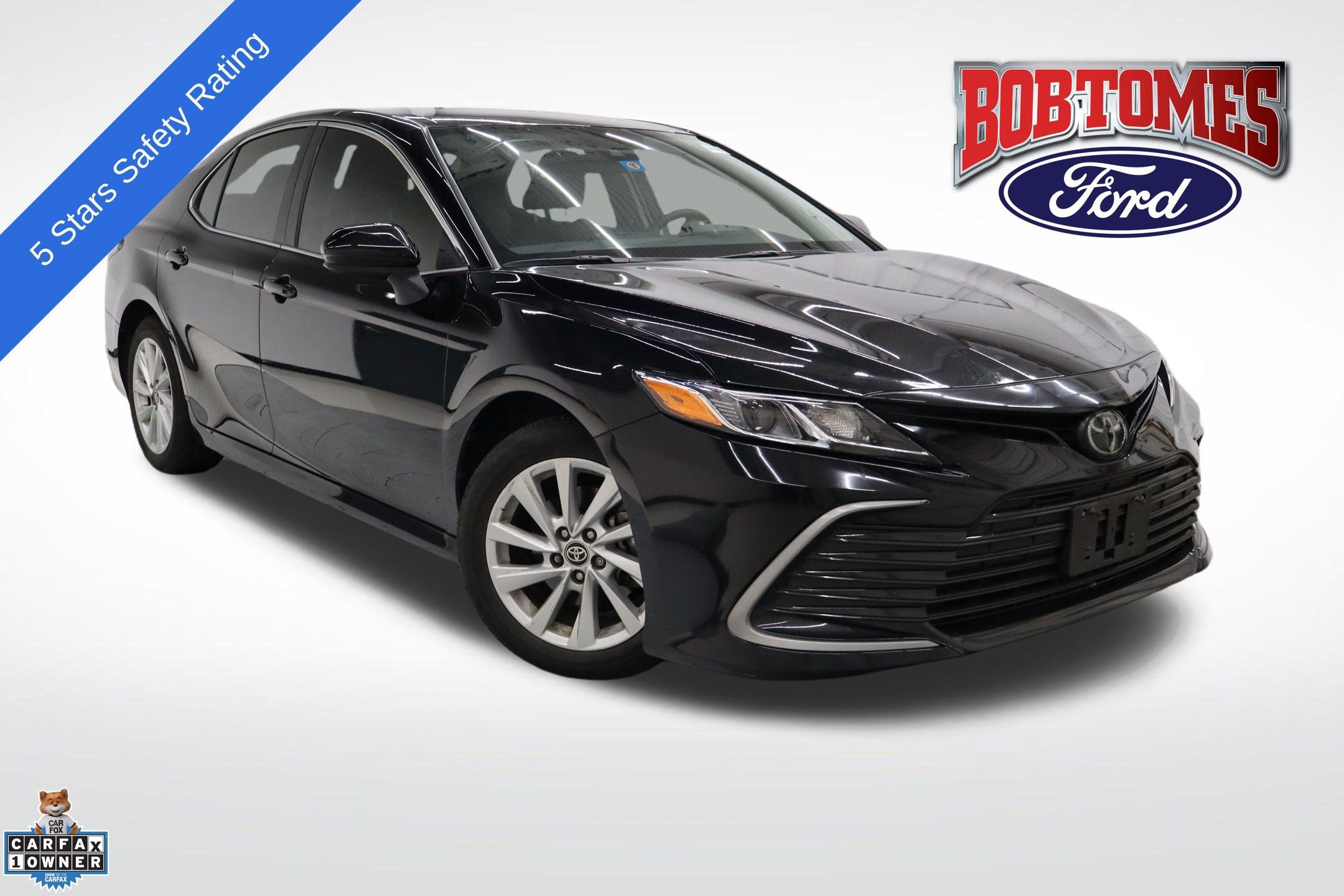 Used 2024 Toyota Camry LE image 11