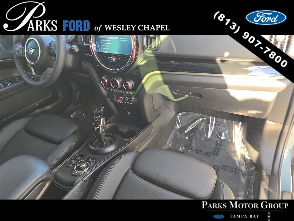 Used 2024 MINI Cooper Countryman S w/ Premium Package image 11