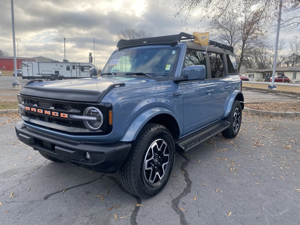 Certified 2025 Ford Bronco Outer Banks image 3