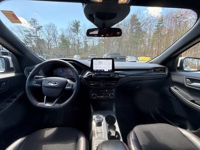 Certified 2025 Ford Escape ST-Line Select AWD/4WD image 20