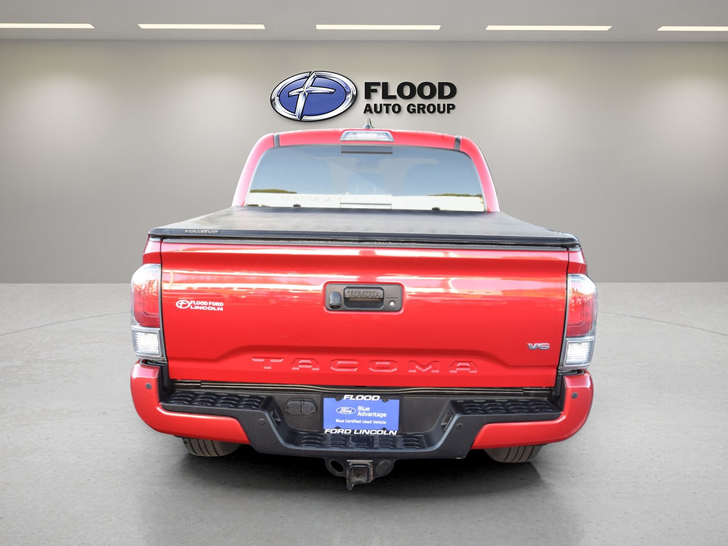 Used 2020 Toyota Tacoma TRD Off-Road w/ Technology Package AWD/4WD image 5