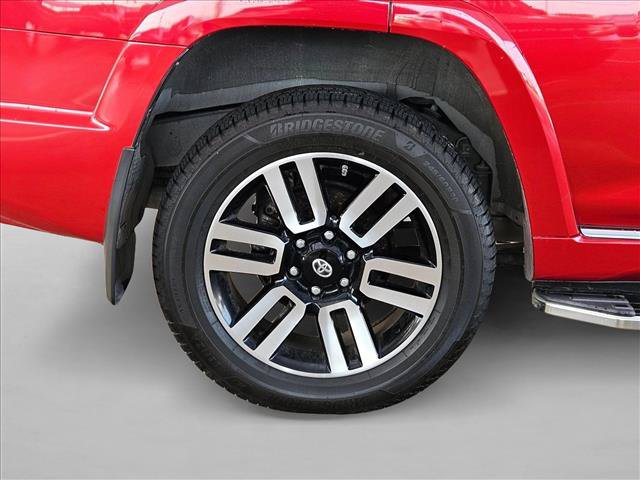 Used 2021 Toyota 4Runner Limited AWD/4WD image 15