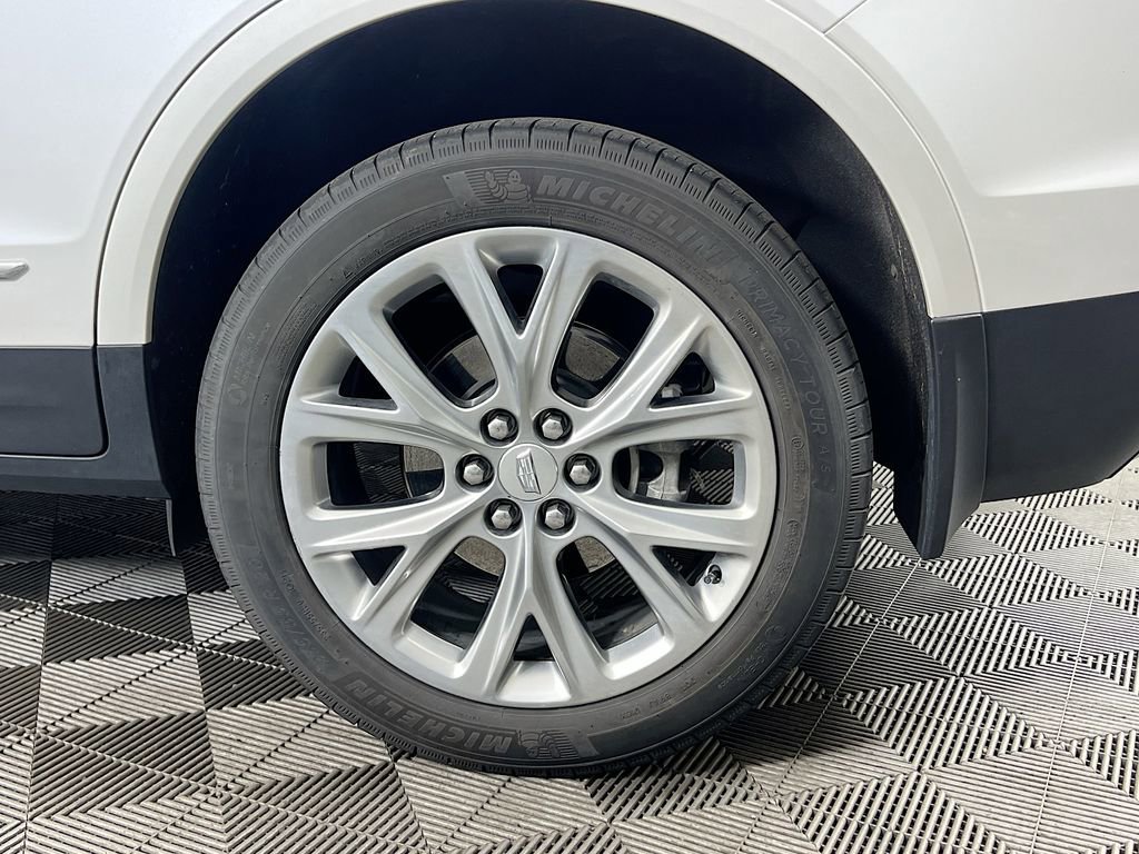 Used 2021 Cadillac XT5 Sportv w/ LPO, Floor Liner Package AWD/4WD image 37