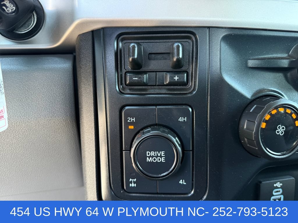 Certified 2025 Ford F250 XL w/ STX Appearance Package AWD/4WD image 18