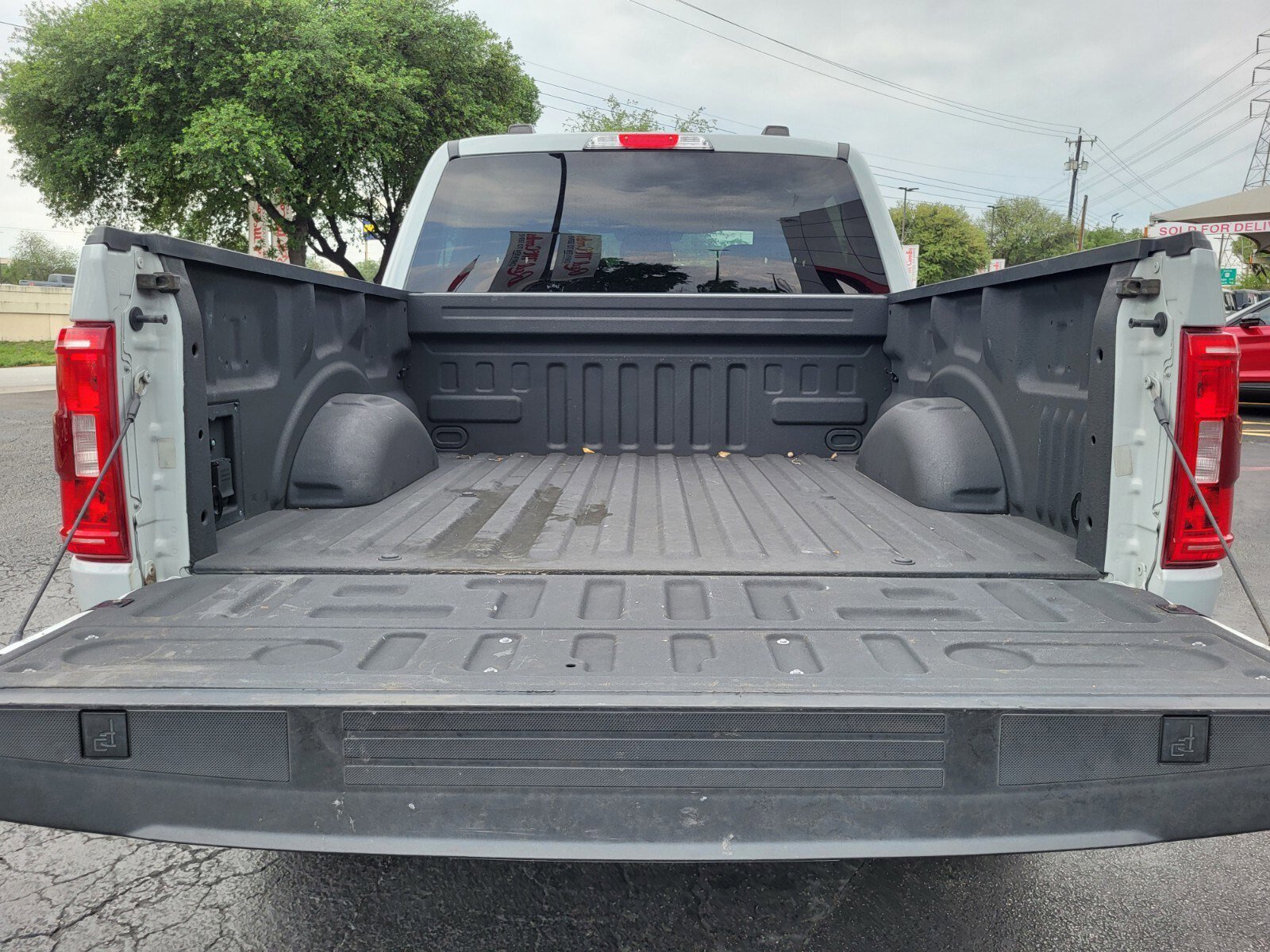 Certified 2023 Ford F150 XLT w/ Equipment Group 302A High image 32