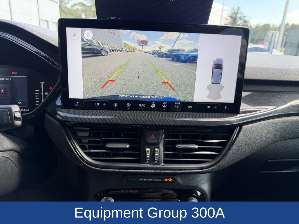 Certified 2023 Ford Escape ST-Line w/ Tech Pack #1 FWD image 19