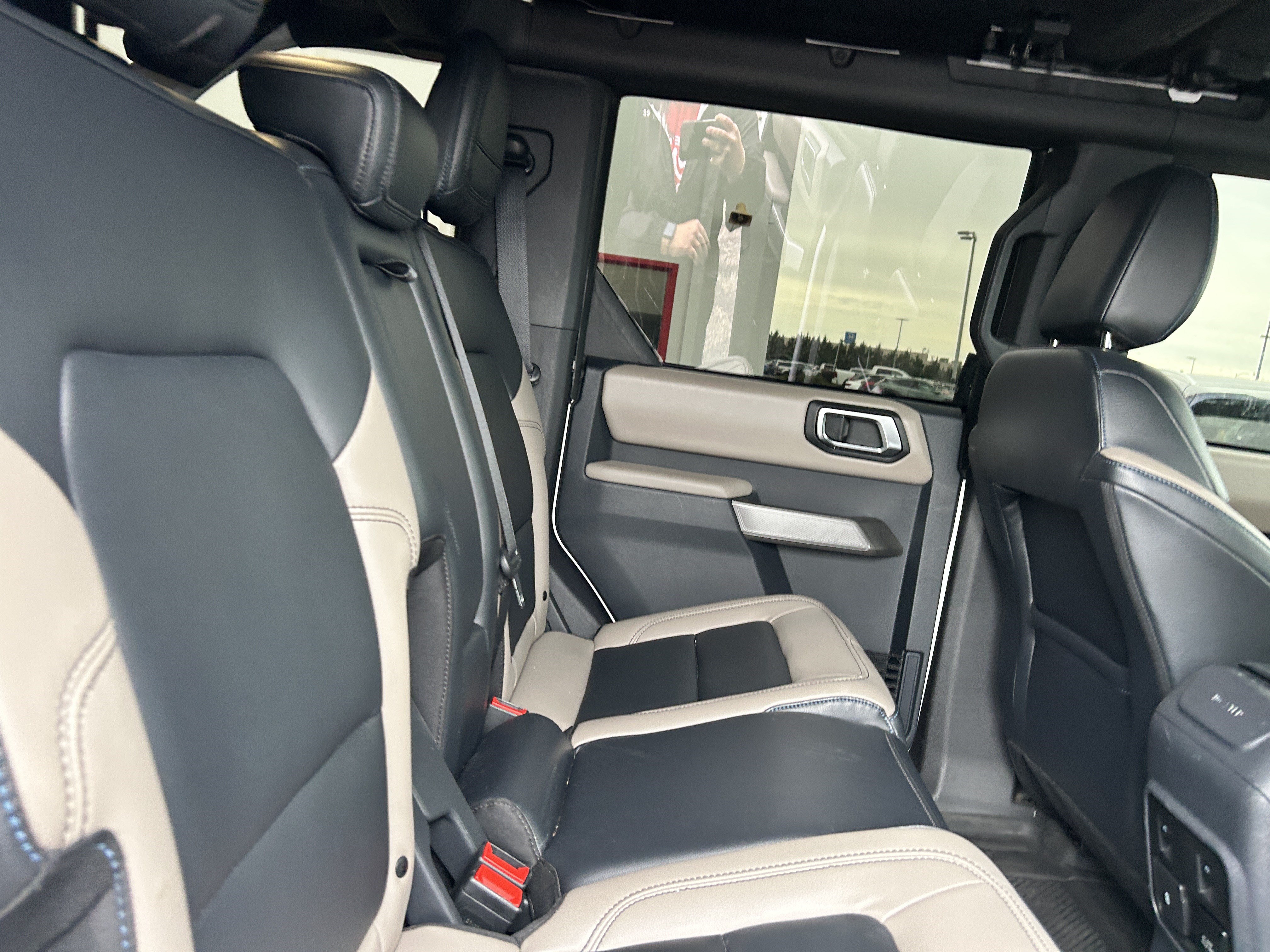 Certified 2023 Ford Bronco Wildtrak AWD/4WD image 12