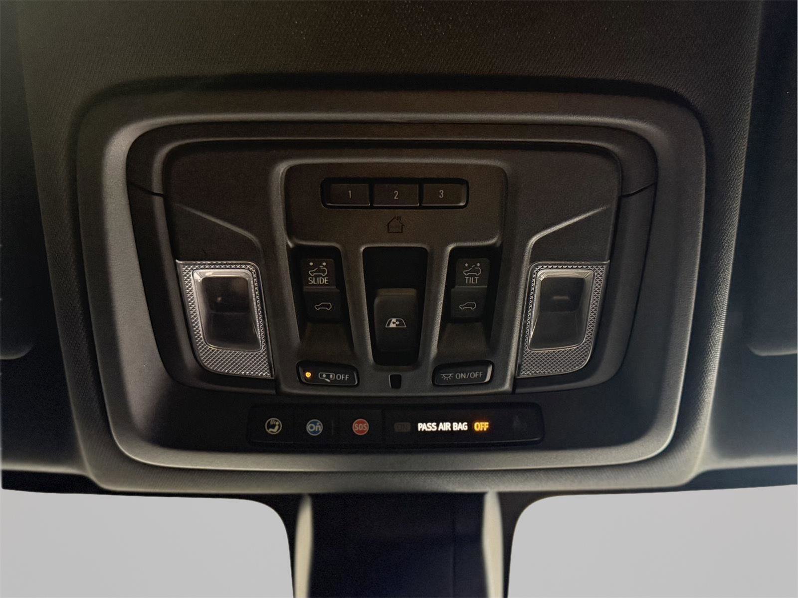 Used 2022 GMC Sierra 1500 AT4 w/ AT4 Premium Package image 18